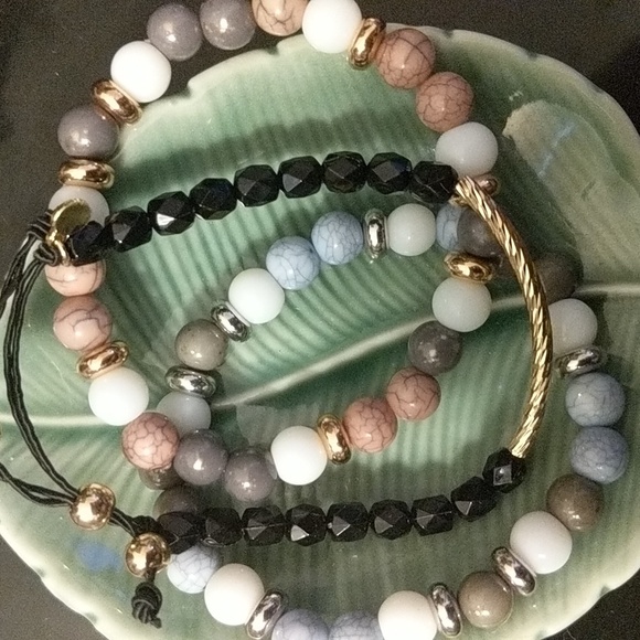 Set of 3 Bracelets - Picture 1 of 3